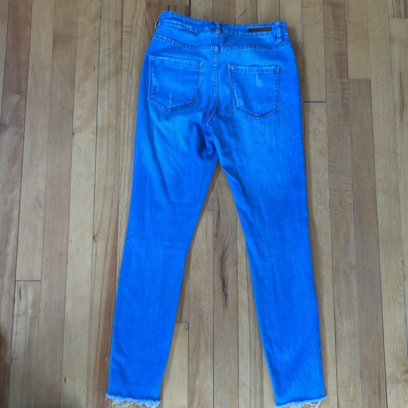 BillaBong High Waist Distressed Jeans 👖 - Picture 2 of 4